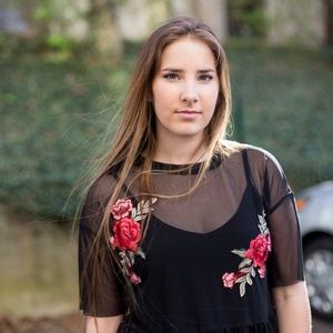 Meet your Posher, Emily